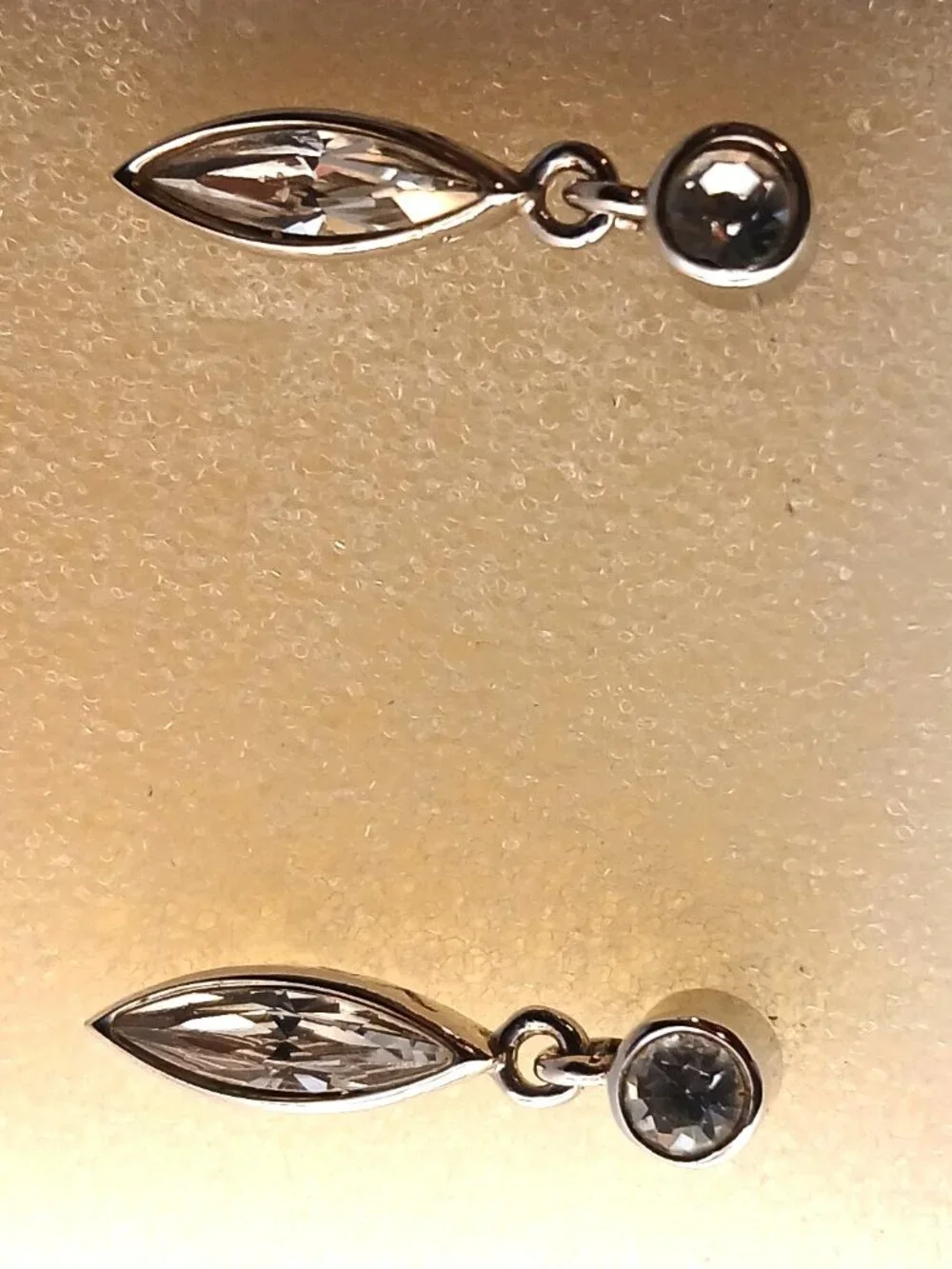 Signed Nina Ricci Y2K Vintage Crystal Dangle Earrings Lightweight Sparkly - Picture 4 of 6